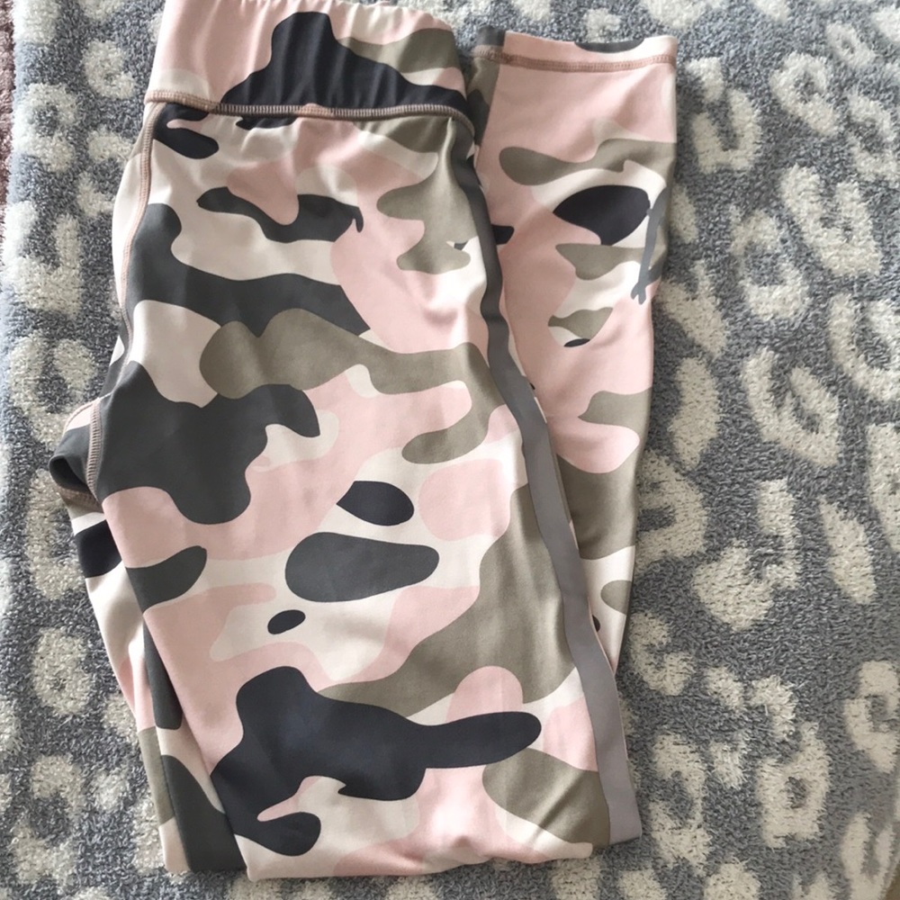 Mink pink workout camo legging